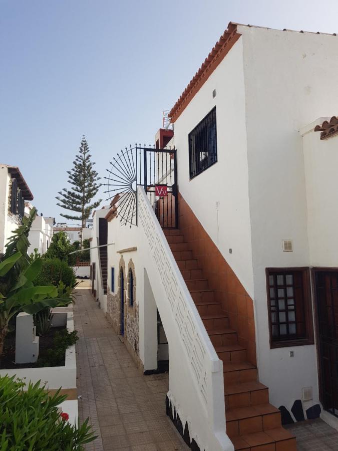 Apartamento Junto A La Piscina 아로나 외부 사진
